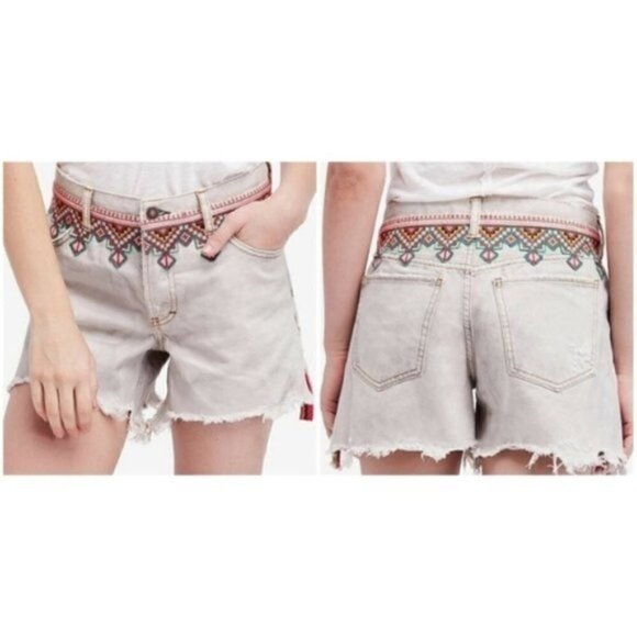 ☀ We The Free Borderline Cutoff Denim Shorts Sz 26 - Picture 1 of 8